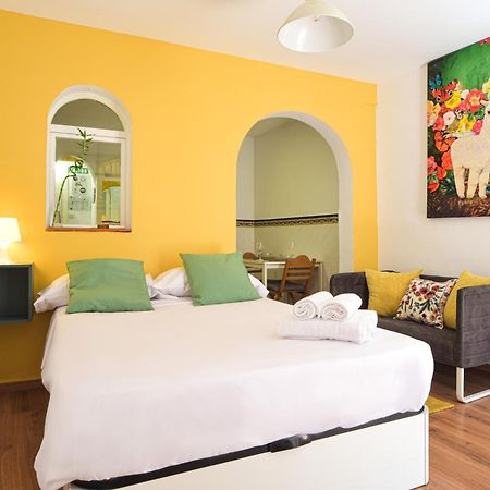 Apartamento El Prado Historic Center Madrid Exterior foto